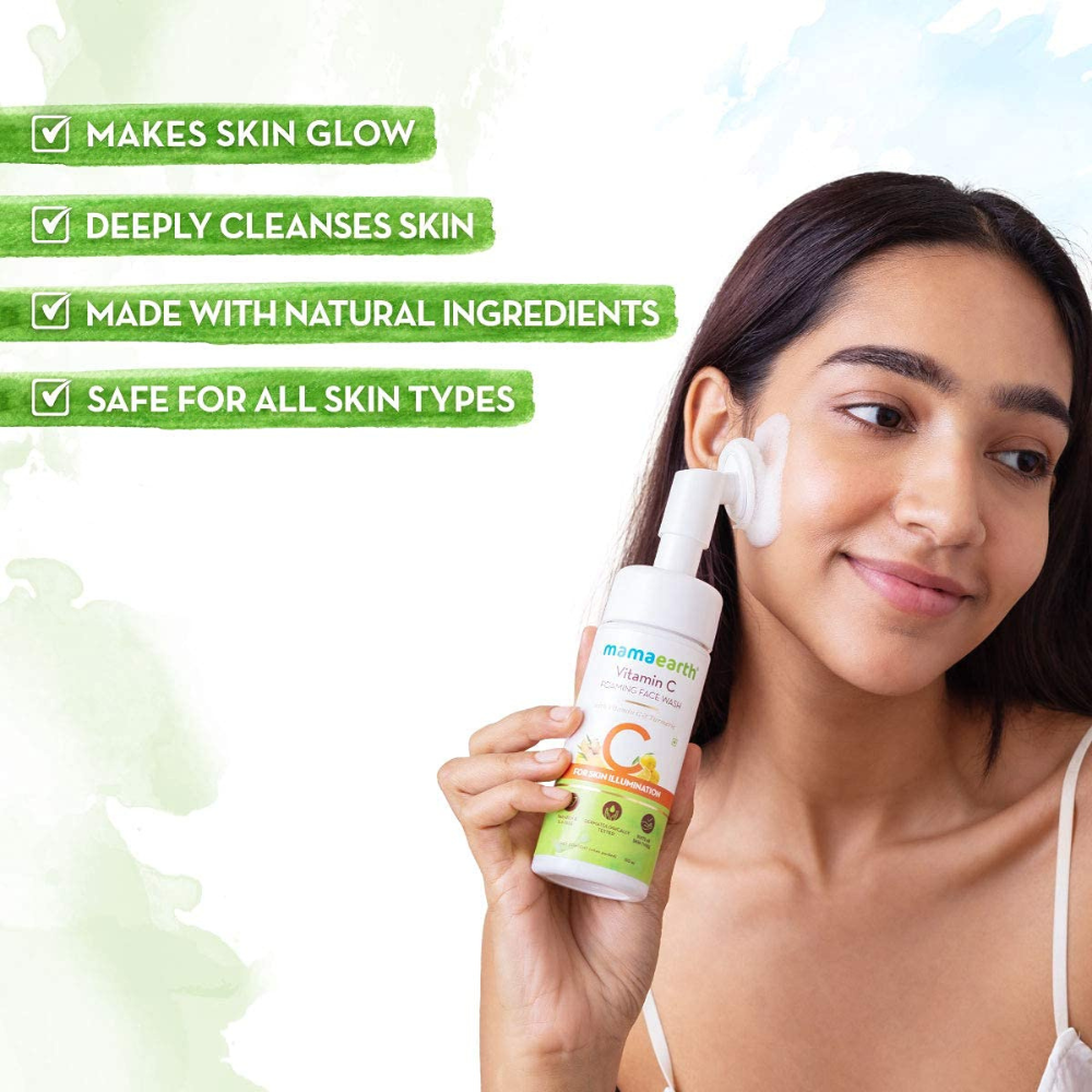 Mamaearth Vitamin C Foaming Face Wash With Vitamin C And Turmeric For Skin Illumination - 150Ml